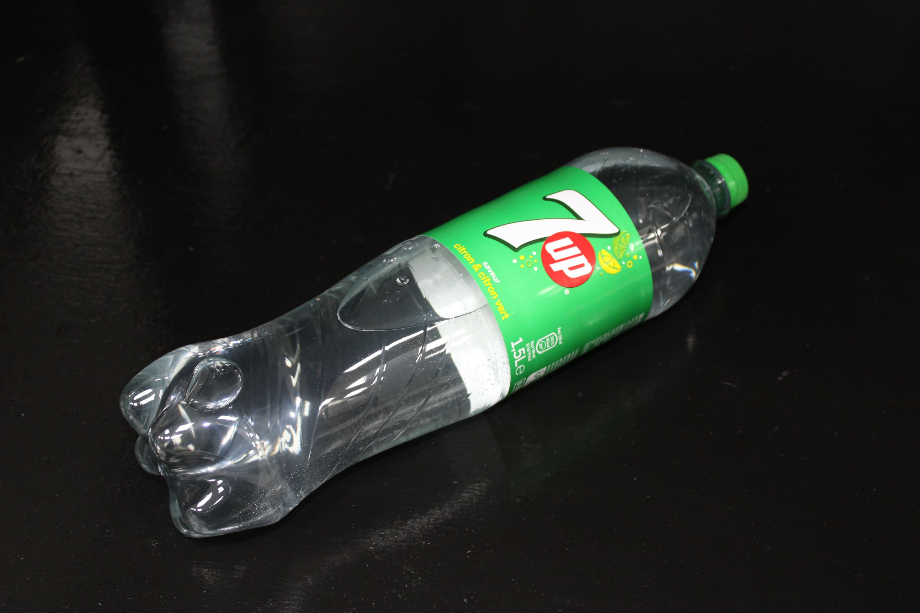 7UP(1.5L)